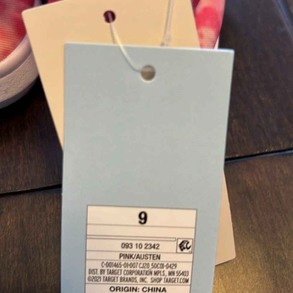 NWT Cat and Jack Toddler Girls Austen Bright Swim Water Shoes!
